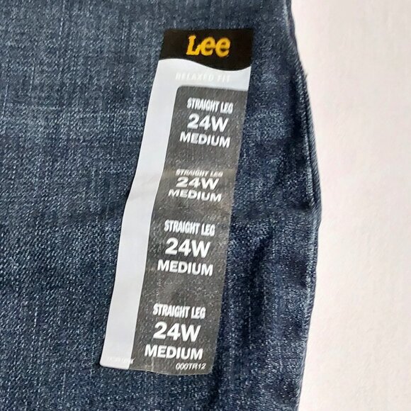 Lee Women's Relaxed Fit Straight Leg Jean  - Size 24 - Picture 9 of 12